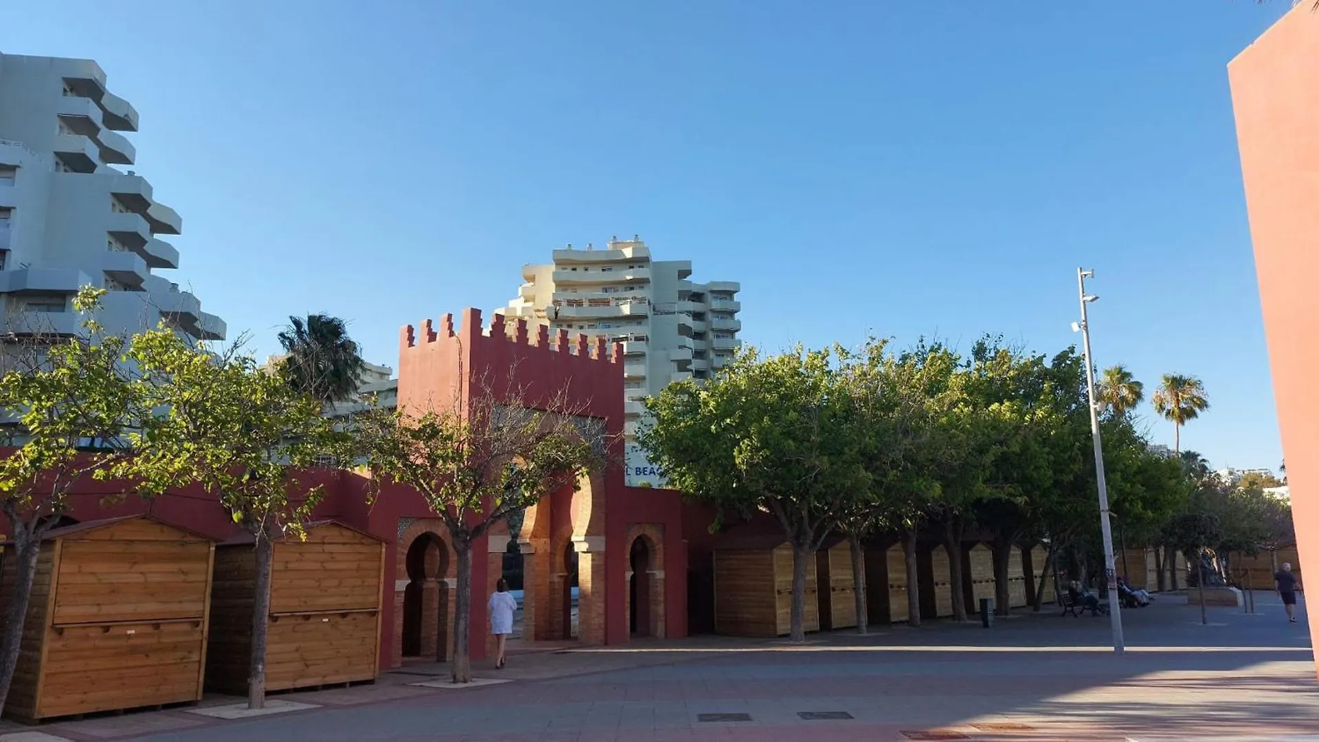 Apartamento Benalbeach R&R Suite Benalmádena
